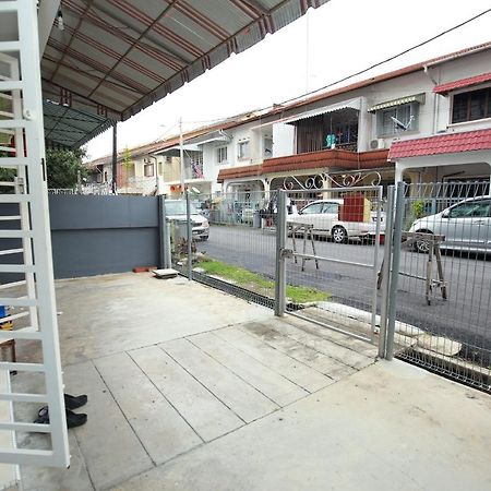 Retrohousecoco经典怀旧风格民宿nearjonker&Afamosa鸡场街红屋 By Myplace Malacca Esterno foto